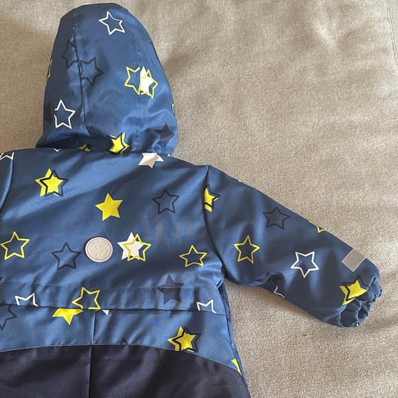 Star Patterned Baby Snowsuit - Picture 10 of 11